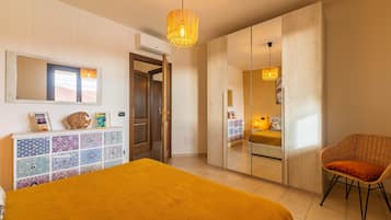 BĂŒgeleisen/BĂŒgelbrett, WLAN, BettwĂ€sche