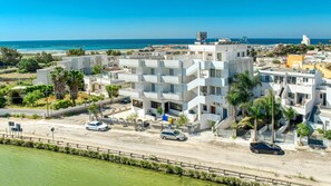 Exterior - Inn 'Doppia 3' with Balcony, Wi-Fi and Air Conditioning (Torre San Giovanni Ugento)