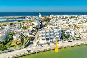 Exterior - Inn 'Quadrupla 2' with Wi-Fi and Air Conditioning (Torre San Giovanni Ugento)