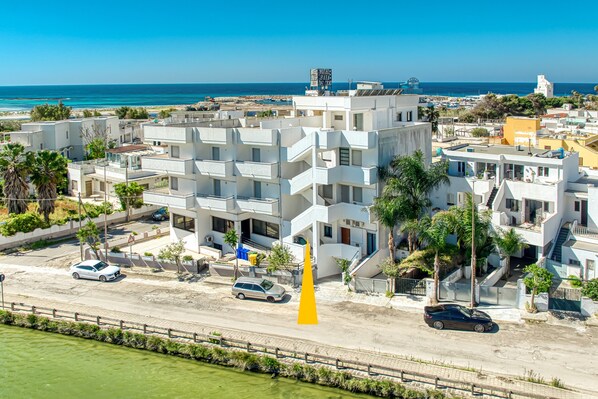 Exterior - Inn 'Quadrupla 2' with Wi-Fi and Air Conditioning (Torre San Giovanni Ugento)