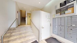 Interior - 3BR w/dishwasher, WD, elevator near Central Park W (New York)