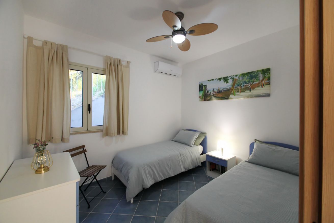2 bedrooms, in-room safe, iron/ironing board, travel crib