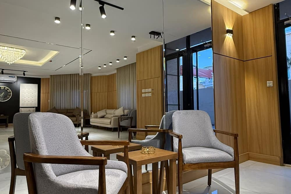 Riva suites