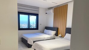 Deluxe Suite, 1 Bedroom, Garden View