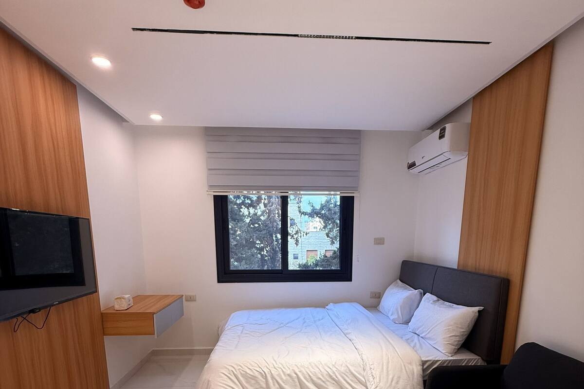华丽双人房, 花园景观 | 办公桌、笔记本电脑工作区、免费 WiFi、床单