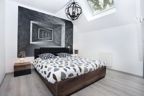 4 Schlafzimmer, Bügeleisen/Bügelbrett, kostenloses WLAN, Bettwäsche