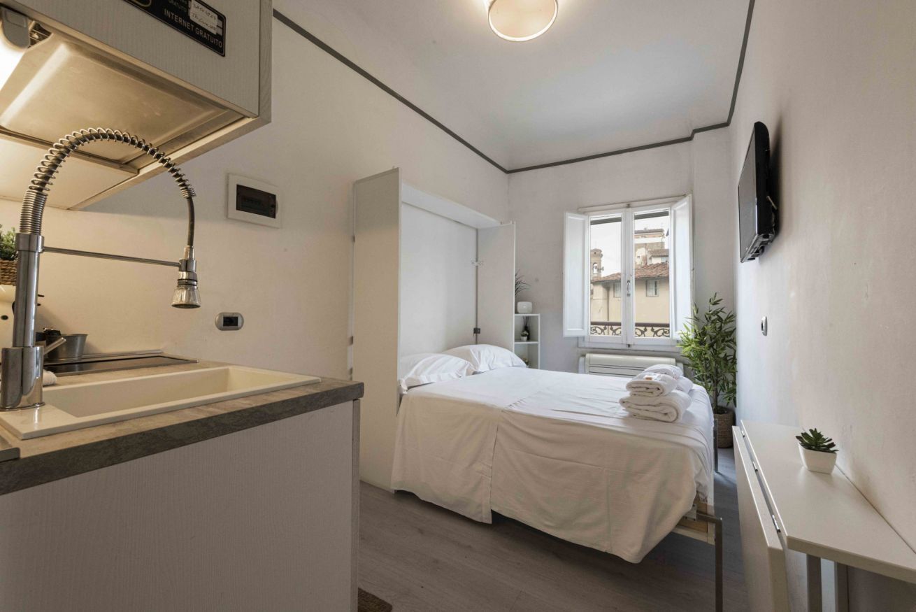 Een strijkplank/strijkijzer