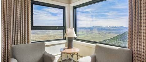 Villa, 2 Bedrooms, Accessible | Living room