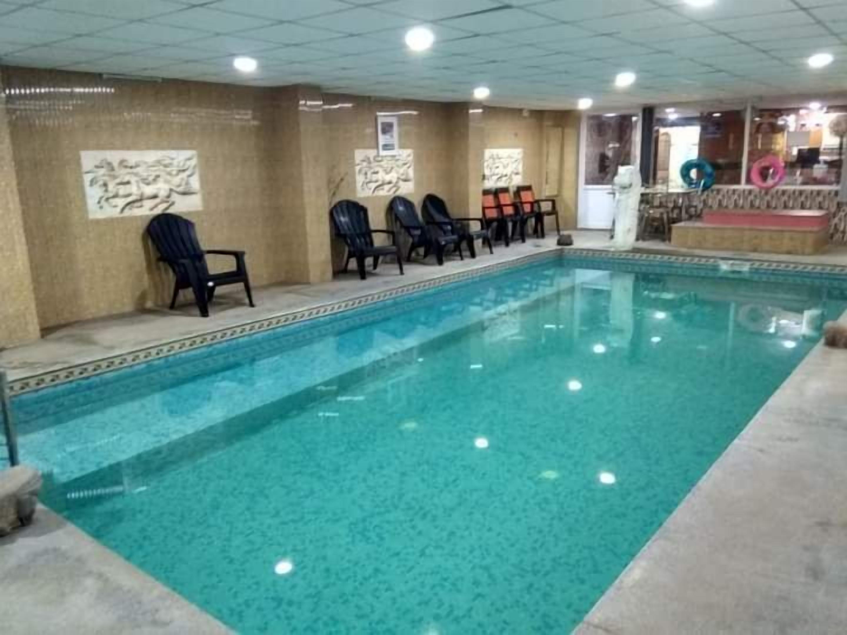 Piscina interna