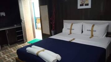 Habitación Deluxe doble | Escritorio, espacio para trabajar con un portátil, wifi gratis