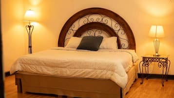 6 Schlafzimmer, Bügeleisen/Bügelbrett, WLAN, Bettwäsche