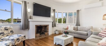 Selah - 36 Woodburn Street