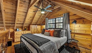 1 bedroom, desk, free WiFi, bed sheets - Tranquil 1-bedroom 4 Person Cabin in charming Blue Ridge Cabin Community (Blue Ridge)
