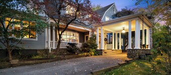 Marvelous 7-bedroom villa with AC in charming Cornwall