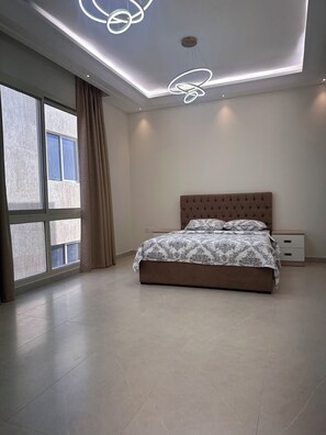 5 chambres, fer et planche à repasser, Wi-Fi gratuit, draps fournis