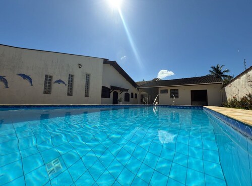 Cozy atmosphere on Pernambuco Beach, Guarujá