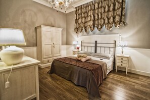 Deluxe Triple Room | Private kitchen