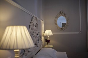 Cortinas blackout, ferros/tábuas de passar roupa, Wi-Fi de cortesia