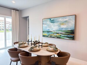 Dining - RR7740-145SRD -  3BR Luxury Condo • Reunion Resort (Kissimmee)