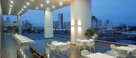 Restauration en plein air