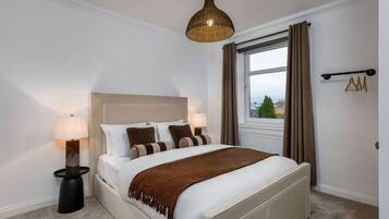 5 bedrooms, iron/ironing board, travel crib, WiFi