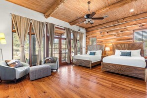 5 間睡房、書桌、熨斗/熨衫板、免費 Wi-Fi