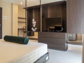 Superior Quadruple Room, Balcony