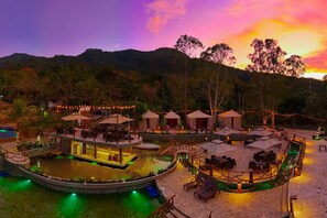 Outdoor dining - Termales la montaña -Hot Springs (Ahuachapan)