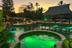 Pool - Termales la montaña -Hot Springs (Ahuachapan)