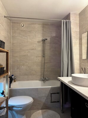 Towels, soap, toilet paper