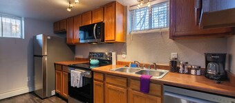 Lovely 2-bedroom condo in Denver perfect for your next getaway