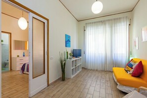 Iron/ironing board, internet, bed sheets - House in the center of Naples - Partenope House (Napoli)