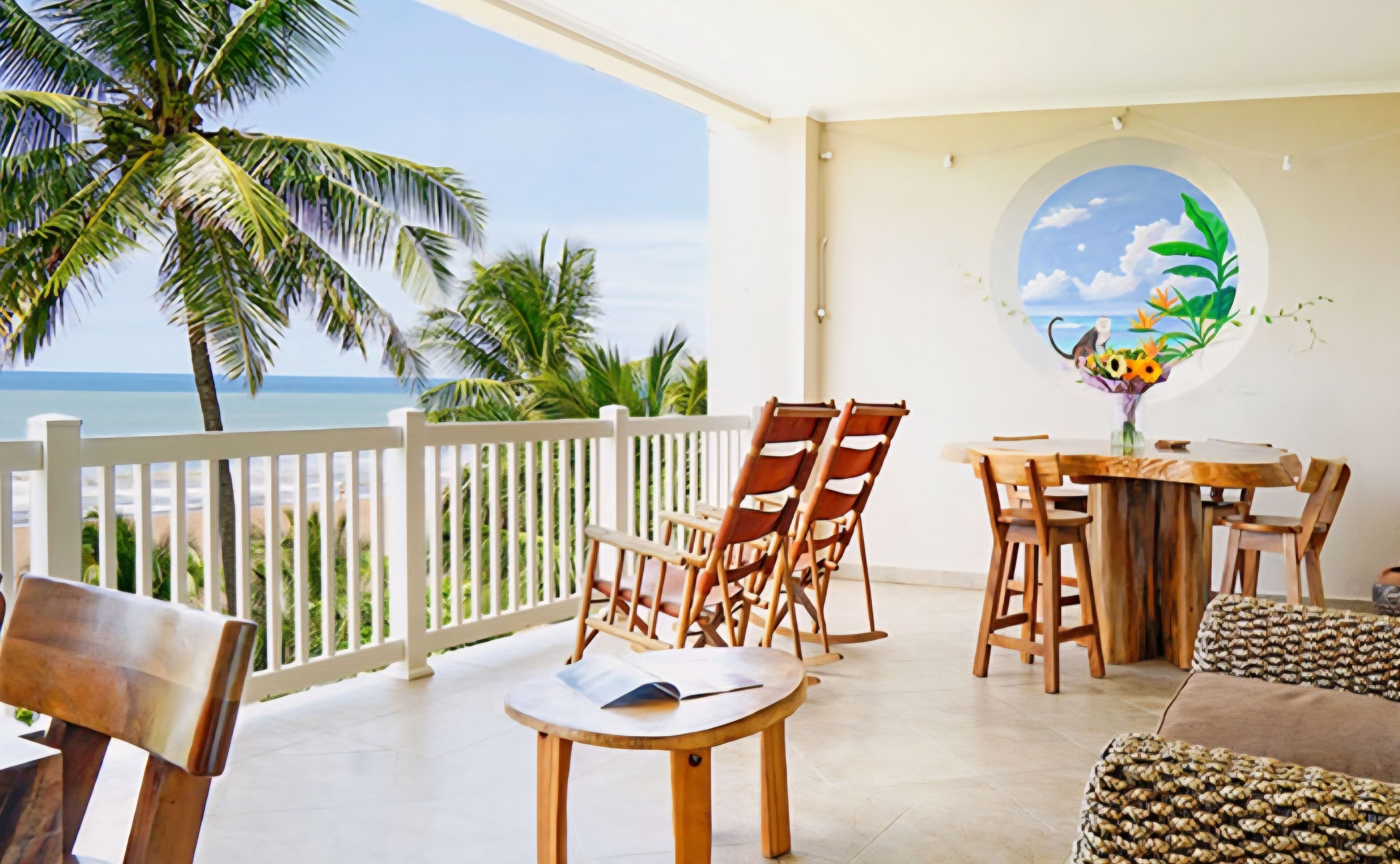 屋外ダイニングエリア