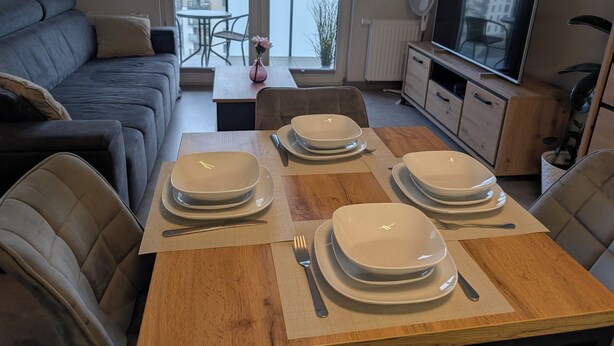 Living area - Spacious Private Apartment for 4 Guests by the Baltic Sea, Heart of Letnica (Gdańsk)