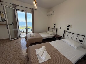 Iron/ironing board, WiFi, bed sheets - Ostria SeaView Suite (Kos)