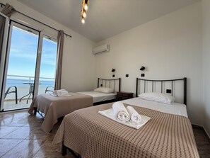 Iron/ironing board, WiFi, bed sheets - Ostria SeaView Suite (Kos)