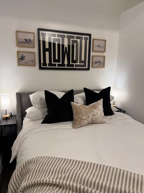 1 chambre, fer et planche à repasser, Wi-Fi, literie fournie