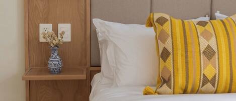 Strykejern/-brett, reiseseng for barn, wi-fi og sengetøy