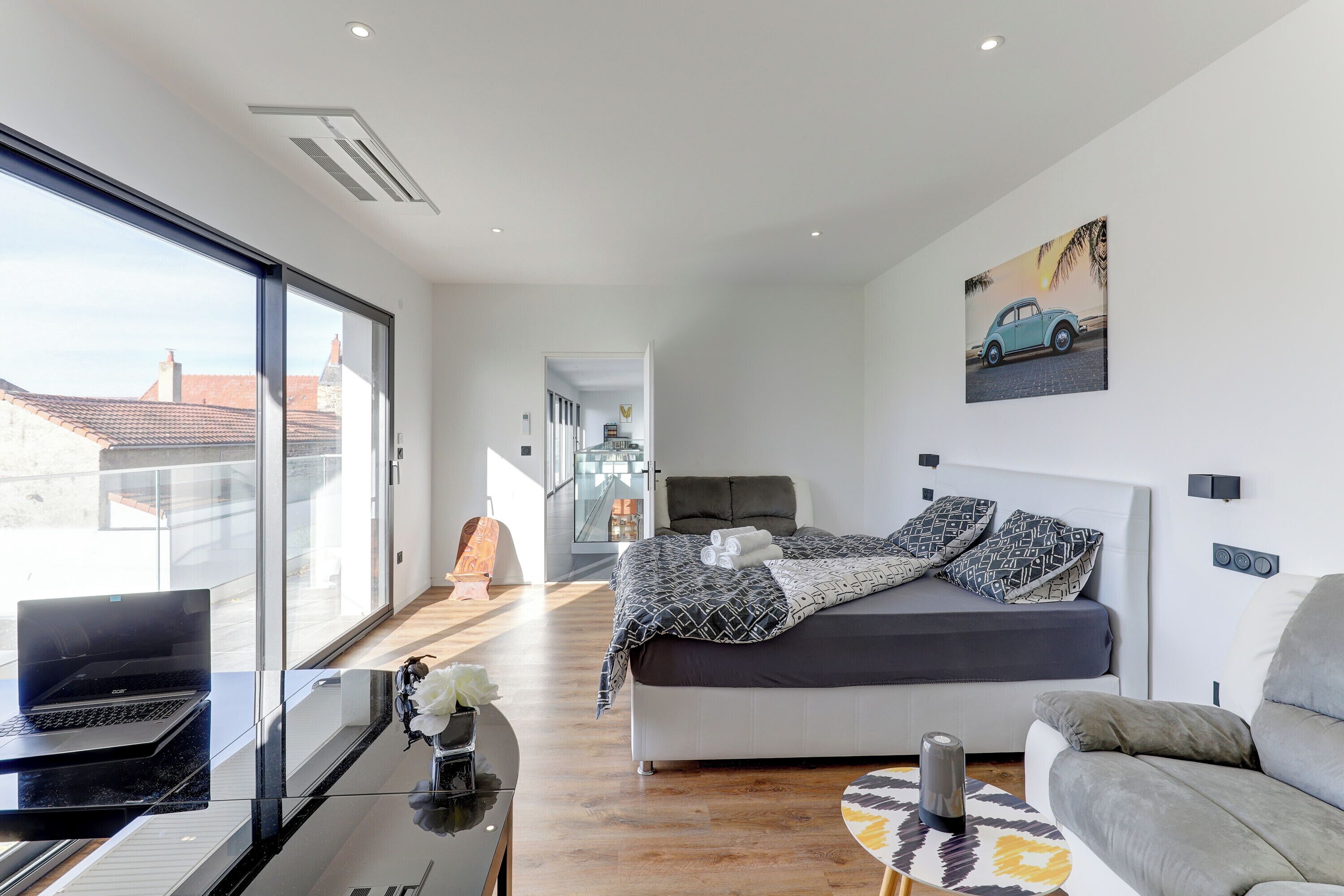 4 chambres, fer et planche à repasser, Wi-Fi, draps fournis
