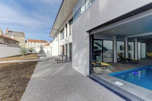Innenpool, beheizter Pool