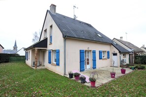 Exterior - L'écrin sous les chênes - Wifi - Jardin (Olivet)