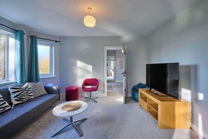 House, Accessible | 5 bedrooms - Host Stay Roundwood House (Norwich)