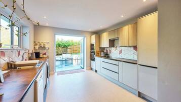 House, Accessible | 5 bedrooms