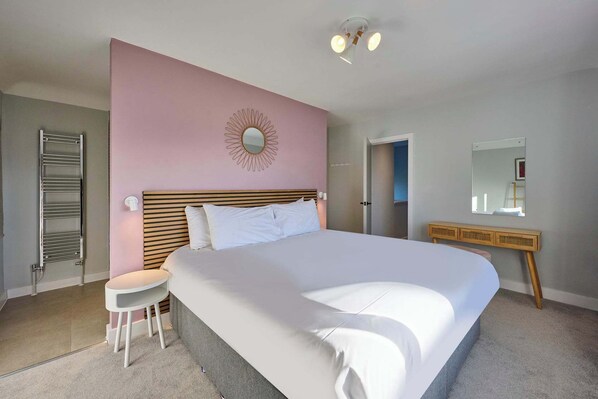 House, Accessible | 5 bedrooms - Host Stay Roundwood House (Norwich)