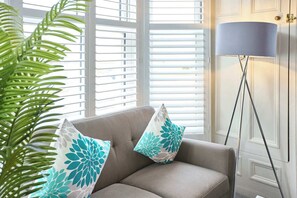 Studio | 1 bedroom - Host Stay The Langle Hotel Apartment 1 (Whitby)