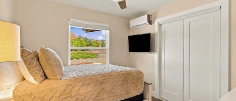 4 bedrooms, iron/ironing board, travel crib, WiFi (free)