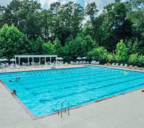  5BR Home Near Colonial Williamsburg & Busch Gardens, Gated,Pet-Friendly