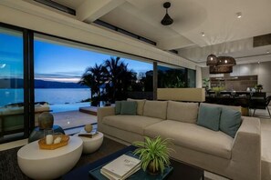 Cribs/infant beds - Syrah 3-Bedroom Beachfront Villa in Koh Samui (Koh Samui)