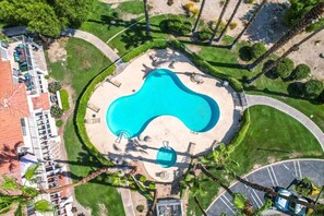 Pool - Sunny Desert Escape (Palm Springs)