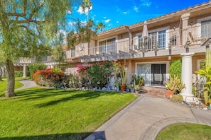 Exterior - Sunset Vista Retreat (Palm Springs)